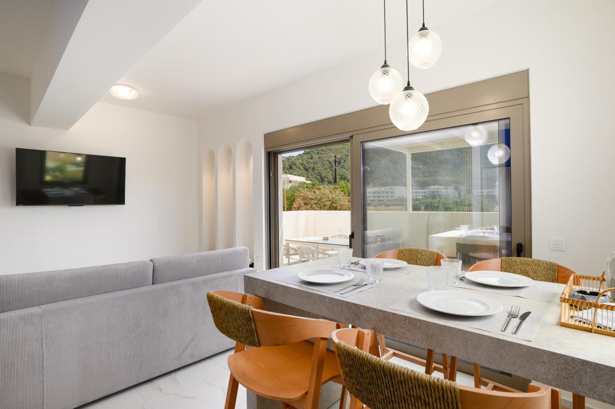 Mylos Luxury Escape