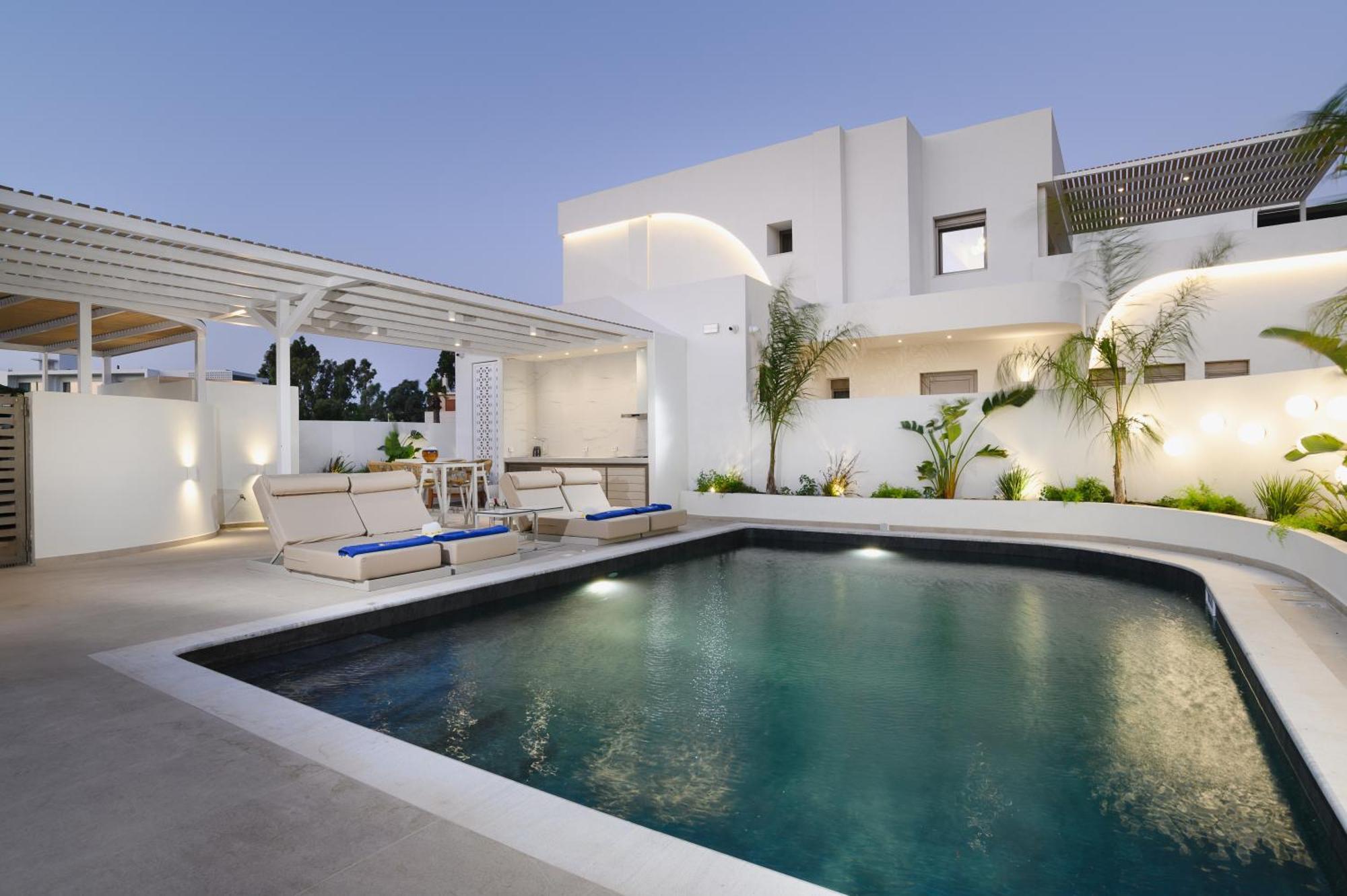 Villa Mylos Luxury Escape *